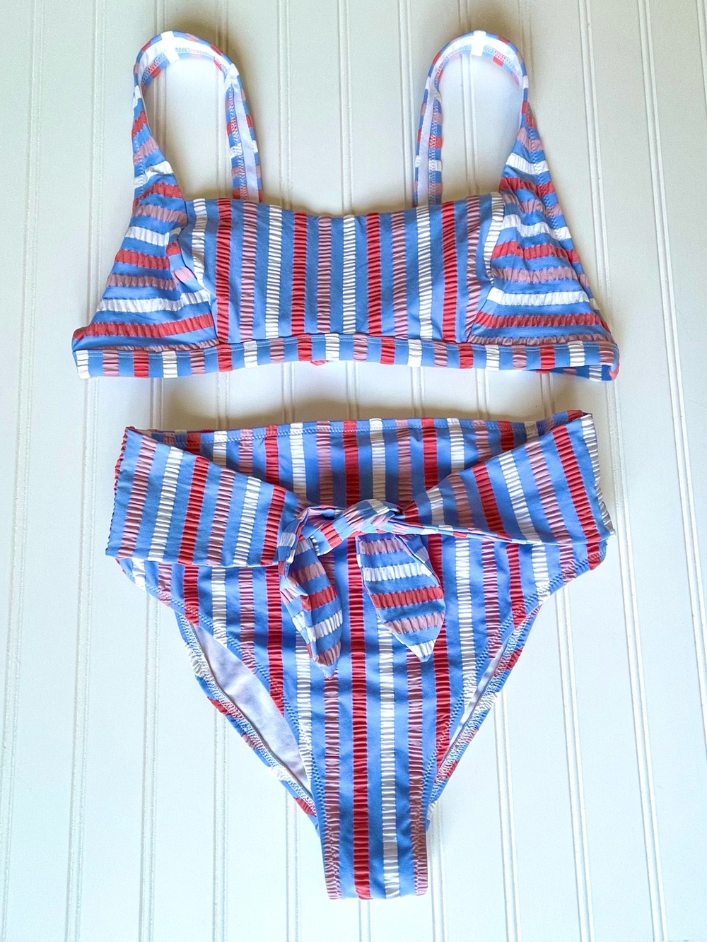 Jessica Bikini Retro‎ Scoop Top HR Tie Waist Bottom Crinkle Sunset Stripe Large